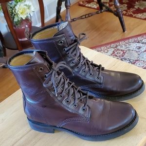 Ladies Frye Combat Boots Size 7 Brown